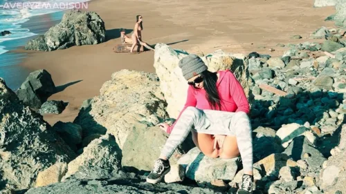 ดูหนังเอ็ก ช่วยตัวเอง ด้วยการดูหนังสดเขาเย็ดสดกันกลางแจ้งมีเซ็กส์กันบน